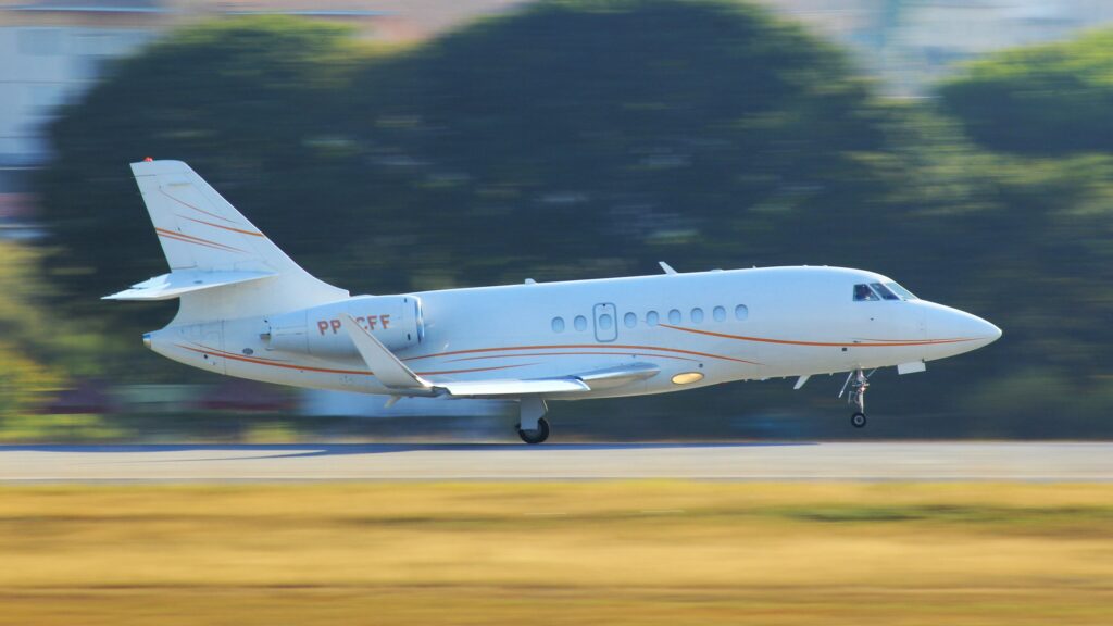 Private charter jet